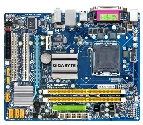 GIGABYTE G41M-ES2L