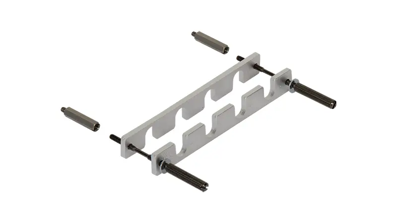 Matrox Secure cable solution for D-Series D1450. This solution includes 2 x plates and 2 x thumbscrews. SK-SLNC-4