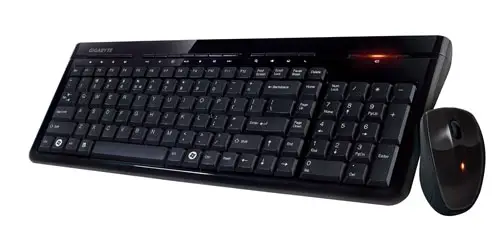 GIGABYTE KM7580