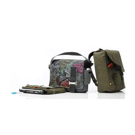 Case Logic Artist Backpack CSAB15G