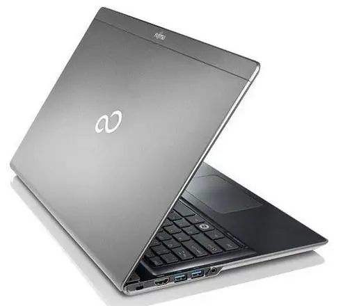 Fujitsu LIFEBOOK AH552 VFY:UH552M3301ES
