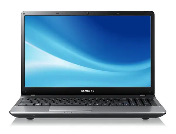 Samsung NP300E5C NP300E5C-A05TR