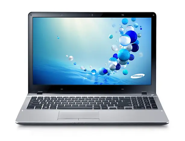 Samsung 3 NP370R5E NP370R5E-S0ATR