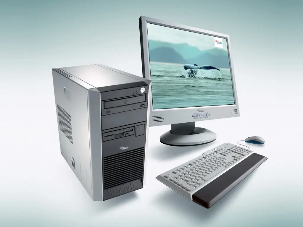 Fujitsu SCENIC P P4-2.40G 25 GB VFY:P30845GE-24NL