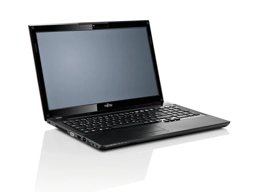 Fujitsu LIFEBOOK AH552 VFY:AH552MPZE5RU