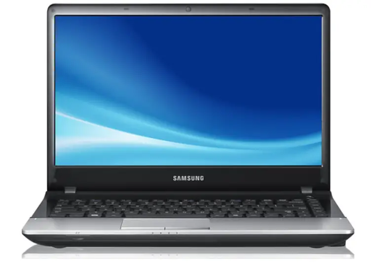 Samsung NP300E4X NP300E4X-S05TH