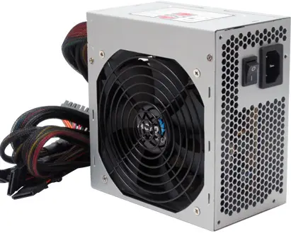 Aerocool E80 700 W EN53556