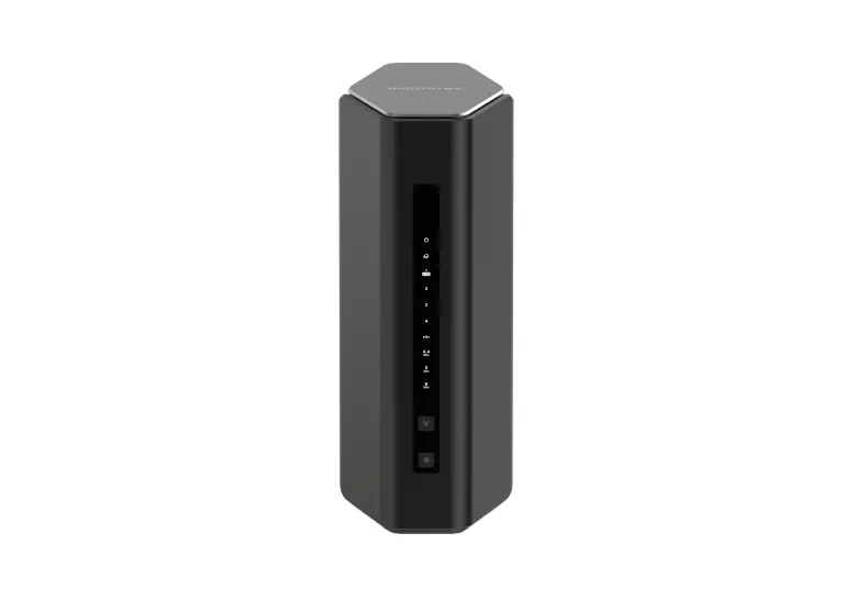 NETGEAR Nighthawk RS500 kablosuz yönlendirici Gigabit Ethernet Üç bantlı (2,4 GHz / 5 GHz / 6 GHz) Siyah