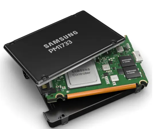 Samsung PM1733 1.92TB MZWLR1T9HBJR-00007