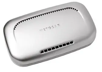 NETGEAR 8-Port 10/100 Mbps Fast Ethernet Switch - Platinum design FS608EE
