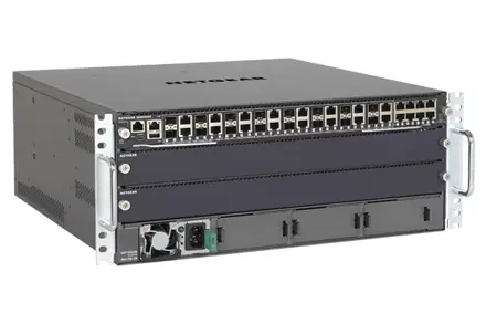 NETGEAR M6100-24X3 XCM8903SX-10000S