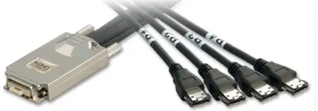 Lindy 2m SAS/eSATA II Multilane Cable 33851