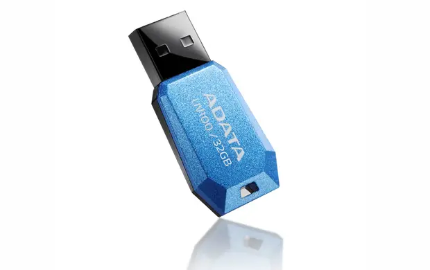 ADATA DashDrive UV100 32GB AUV100-32G-RBL